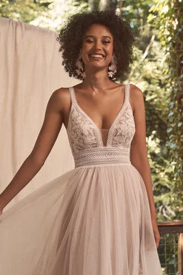 Hanna Jech Vintage Braut 66289_FC_Lillian-West.jpg